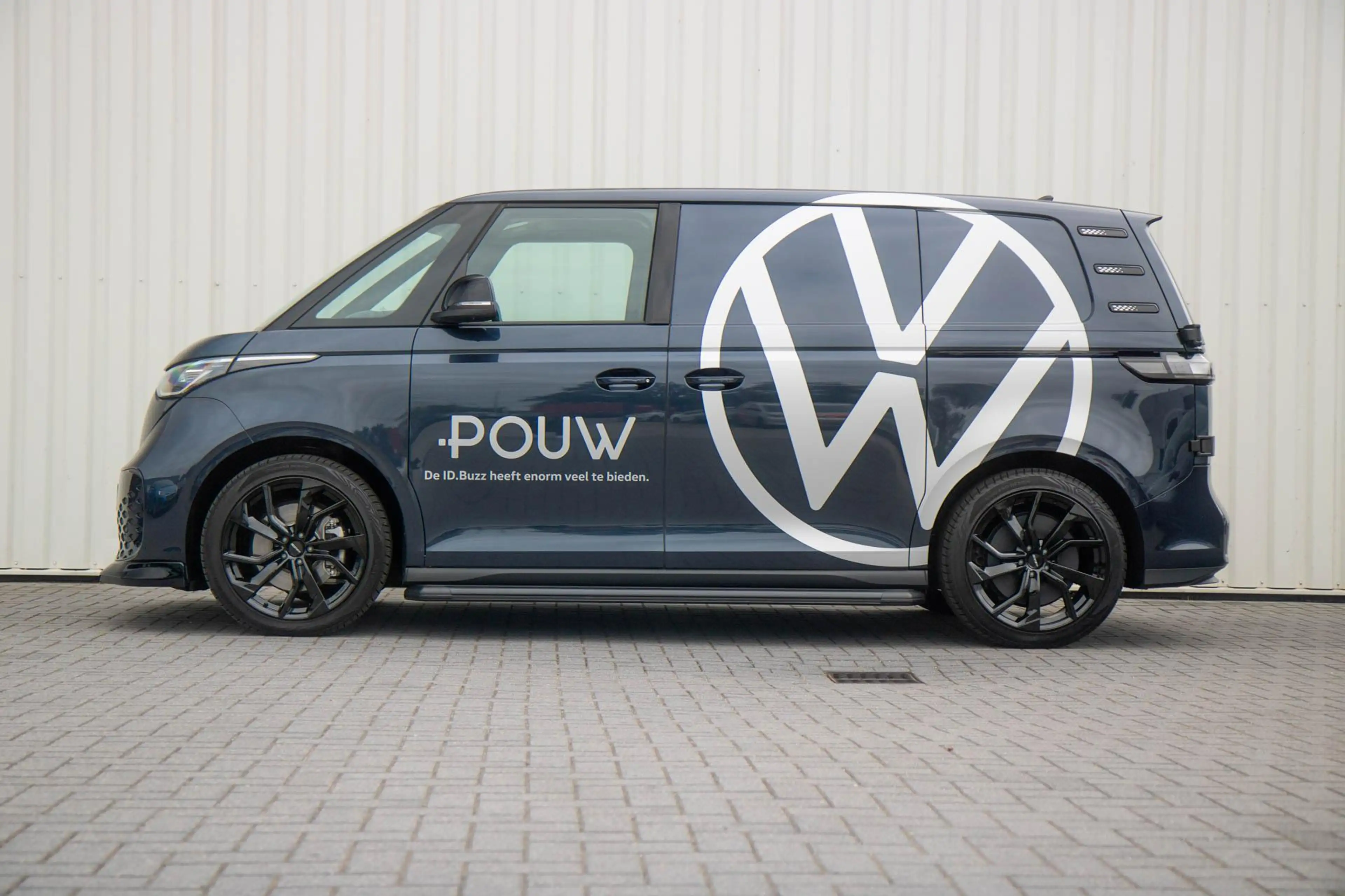Volkswagen ID. Buzz Cargo 286pk Anniversary Edition 79 kWh | LMV 20'' | Trek — photo 8