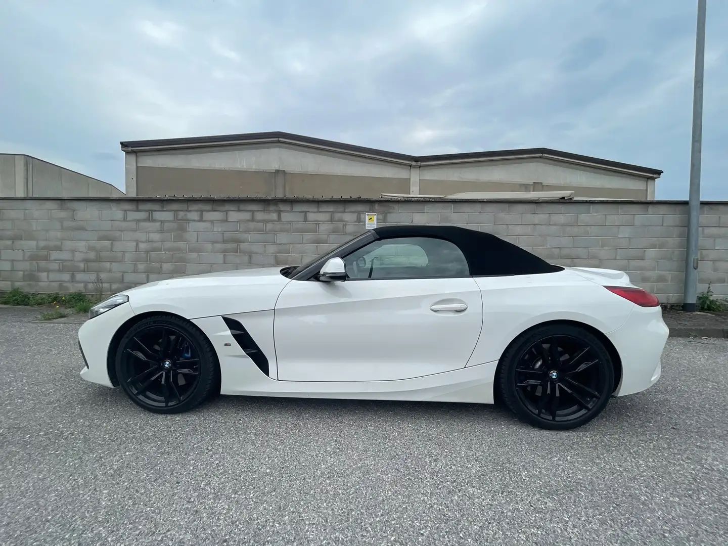 BMW Z4 M M40i auto Bílá - 2
