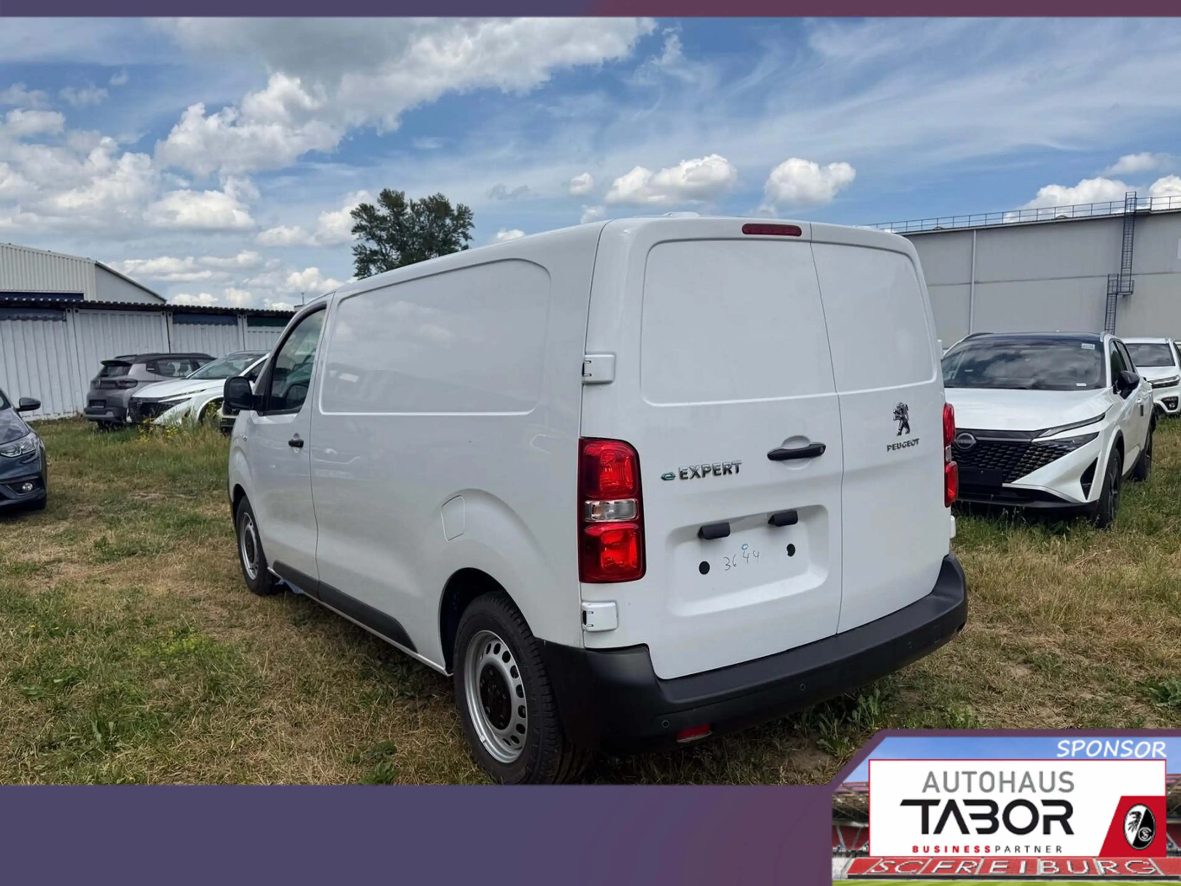 Peugeot Expert 75kWh L2 VisibilityP 11kWOBC HFT UVP-45%* — photo 4
