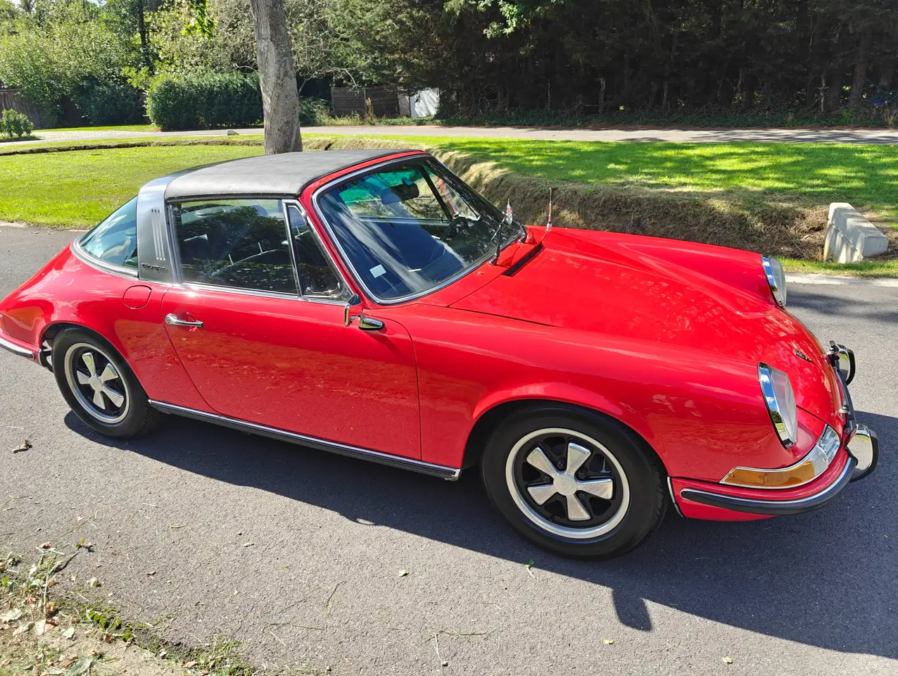 Porsche 911 2.4T Targa, foto 6