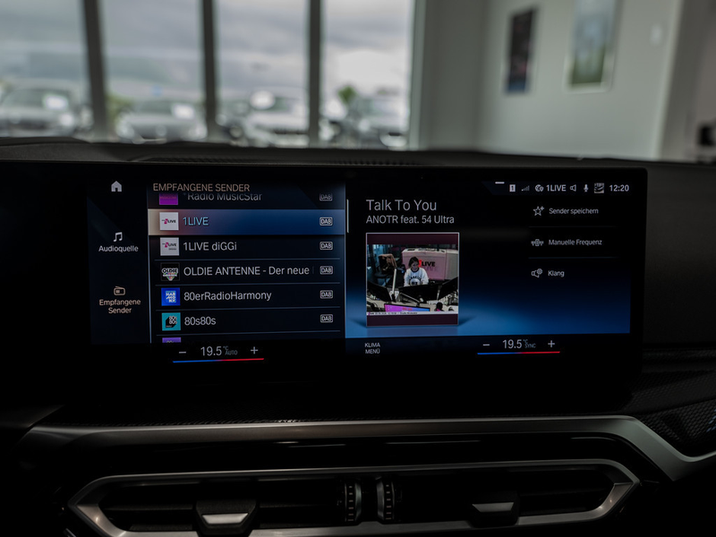 BMW 240 Mi Coupe AHK LED ACC NAVI KAMERA SHZ PDC — photo 15