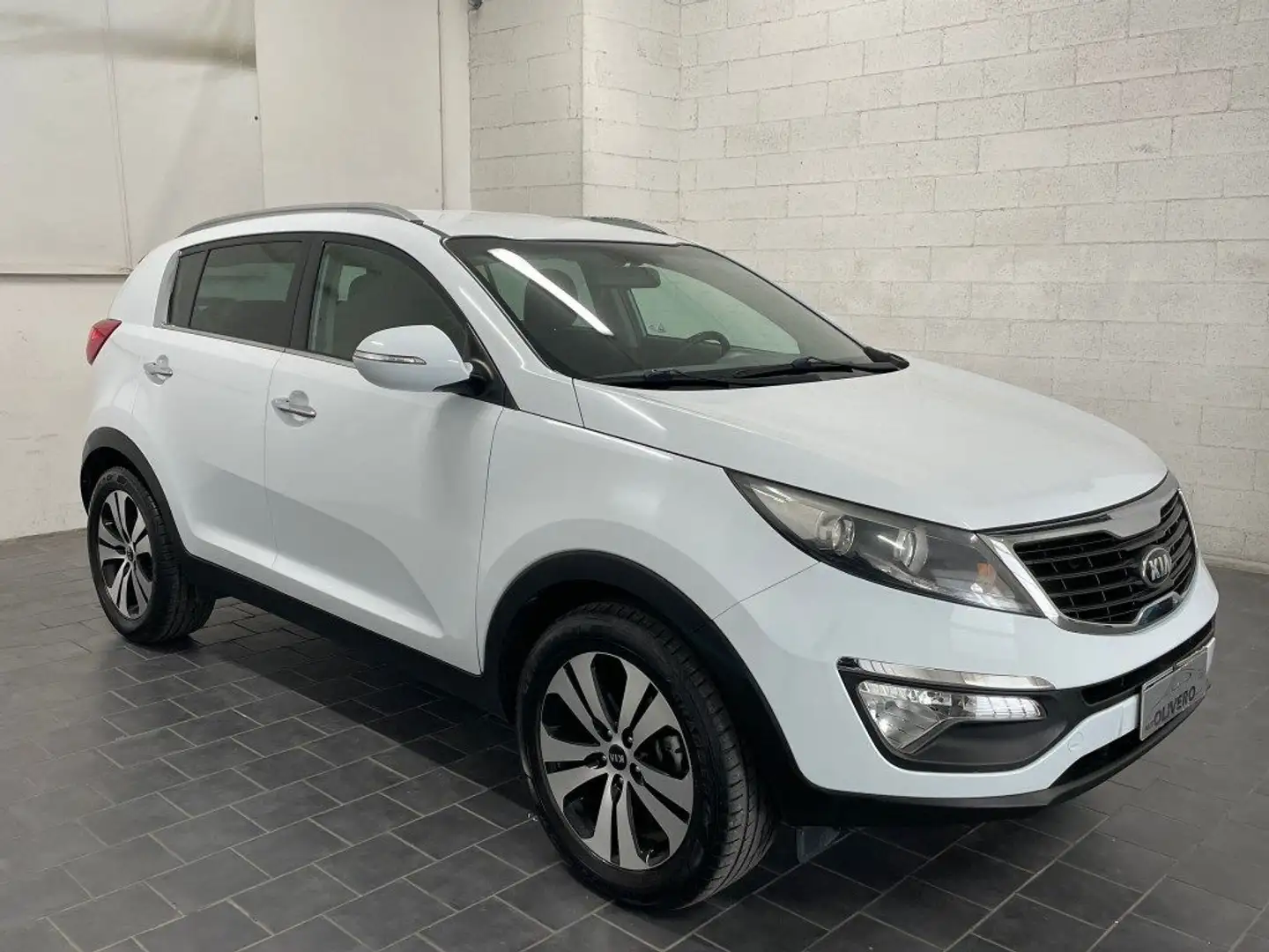 Kia Sportage 1.7 CRDI VGT 2WD Cool-UNIPRO Bianco - 1