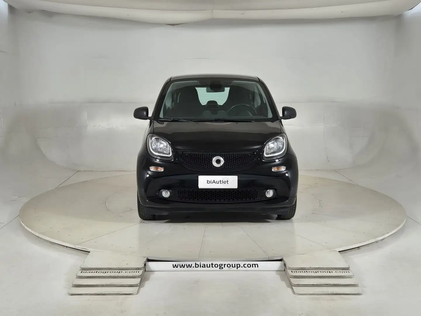 smart forTwo Smart III 2015 Benzina 0.9 t Passion 90cv Nero - 2