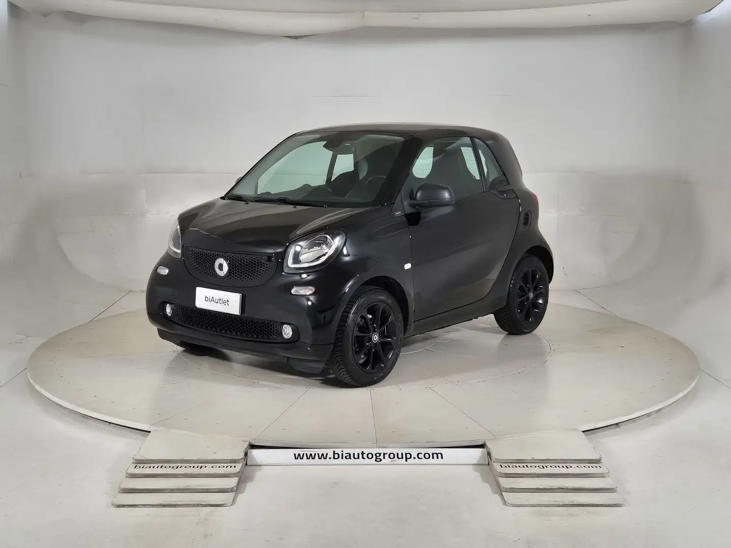smart forTwo Smart III 2015 Benzina 0.9 t Passion 90cv Nero - 1