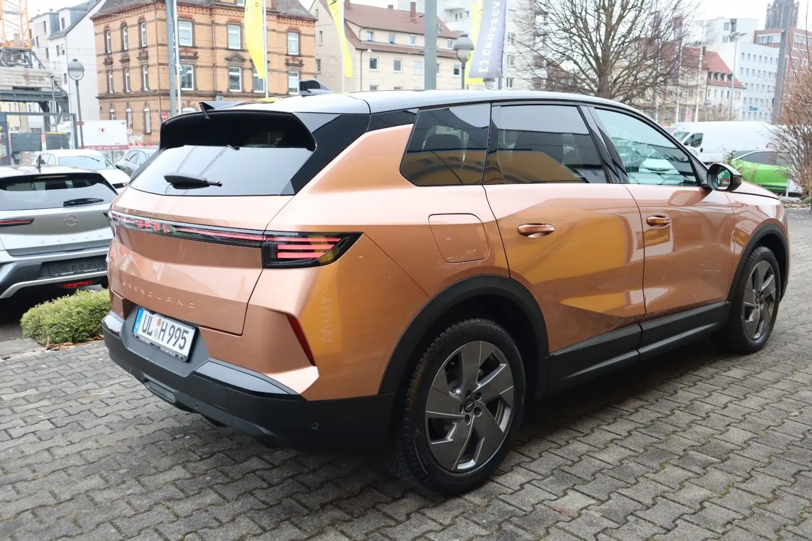 Opel Grandland X Grandland 1.2T eDCT6 GS neues Modell Braun - 2