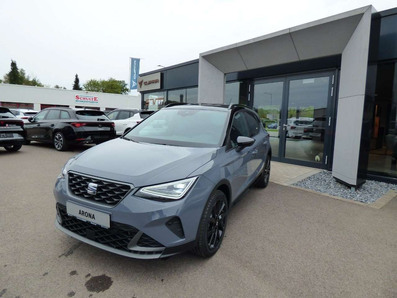 Seat Arona 2025 — FR DSG BLACK EDITION KAMERA KESSY PAKET XL