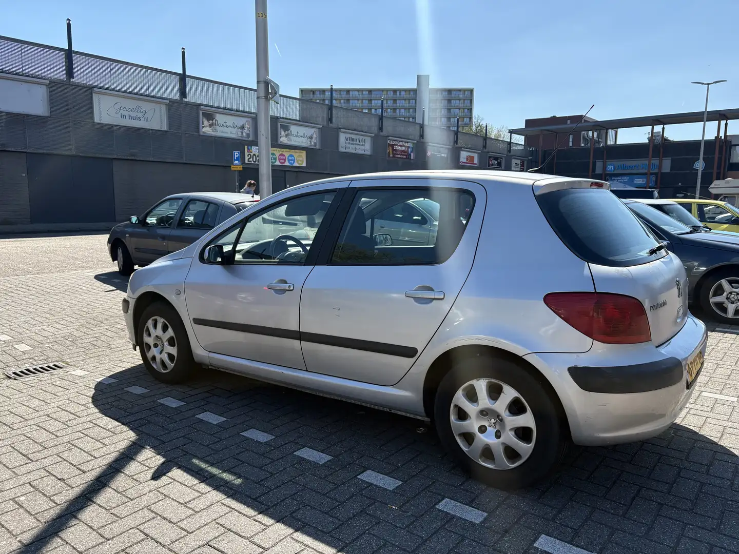 Peugeot 307 Hatchback Gris - 2