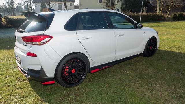 Imagine Hyundai i30 i30 2.0 T-GDI N Performance