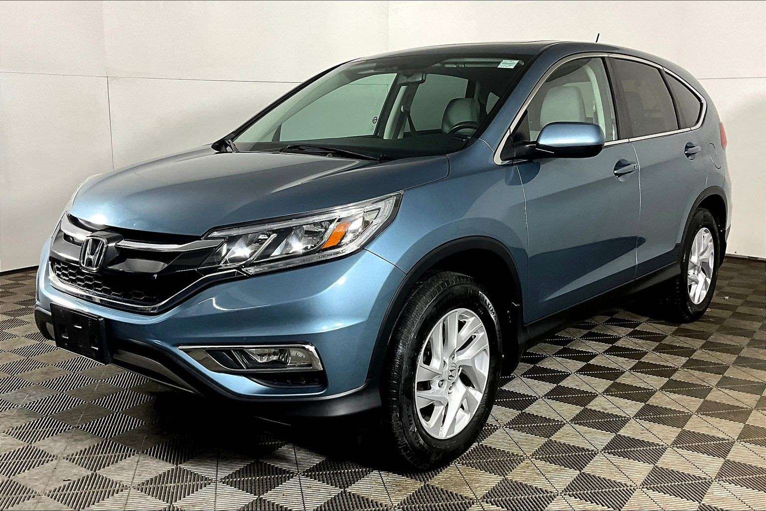 used 2015 Honda CR-V car, priced at $14,998