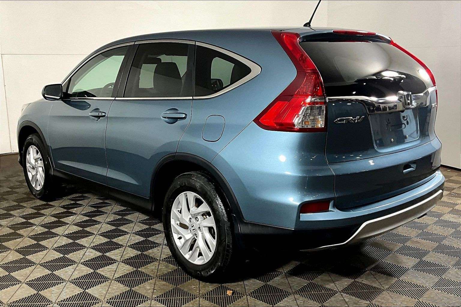 used 2015 Honda CR-V car, priced at $14,998