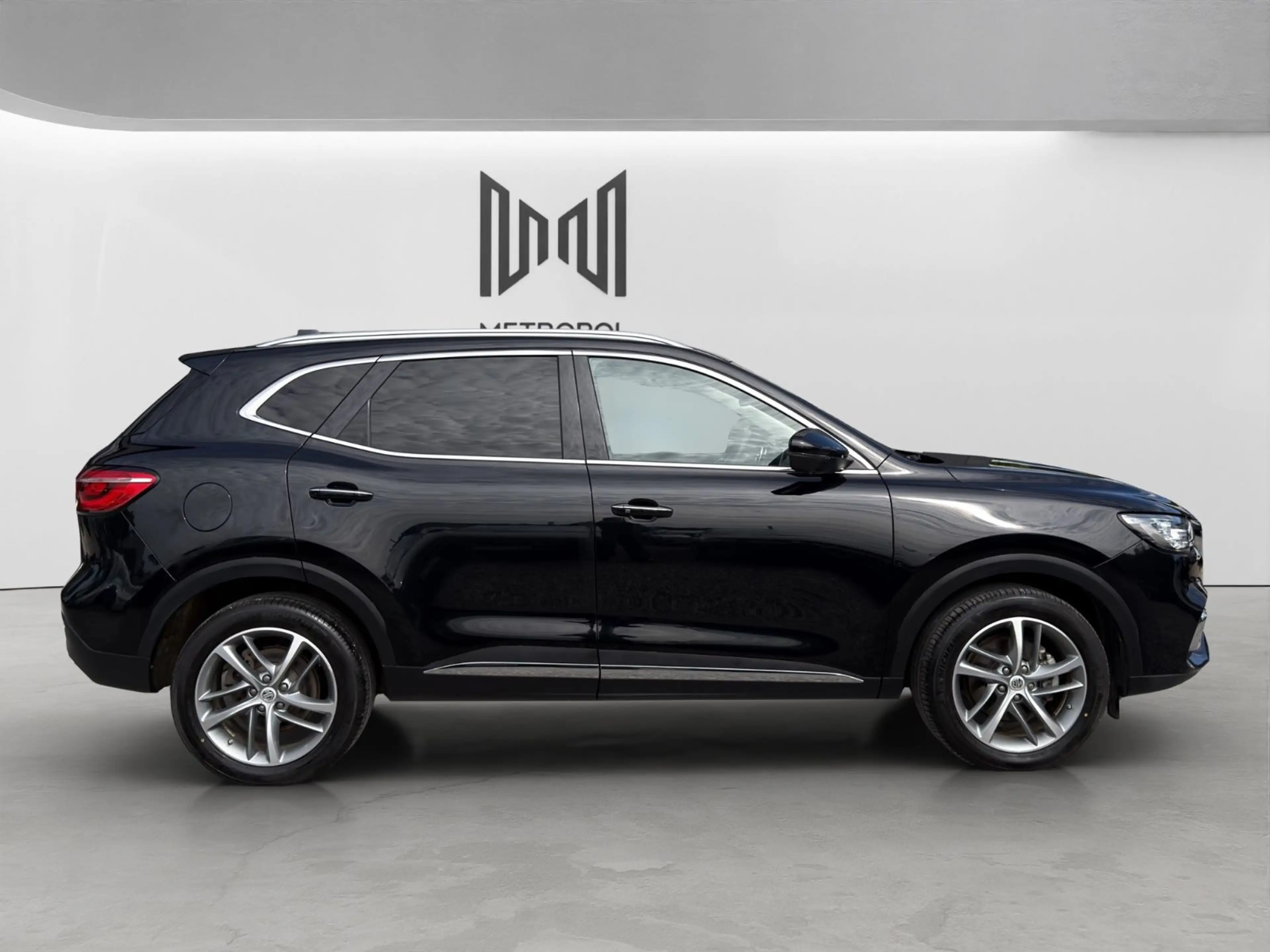 MG EHS Luxury 1.5 PHEV *Garantie*Finanzierung* — photo 6
