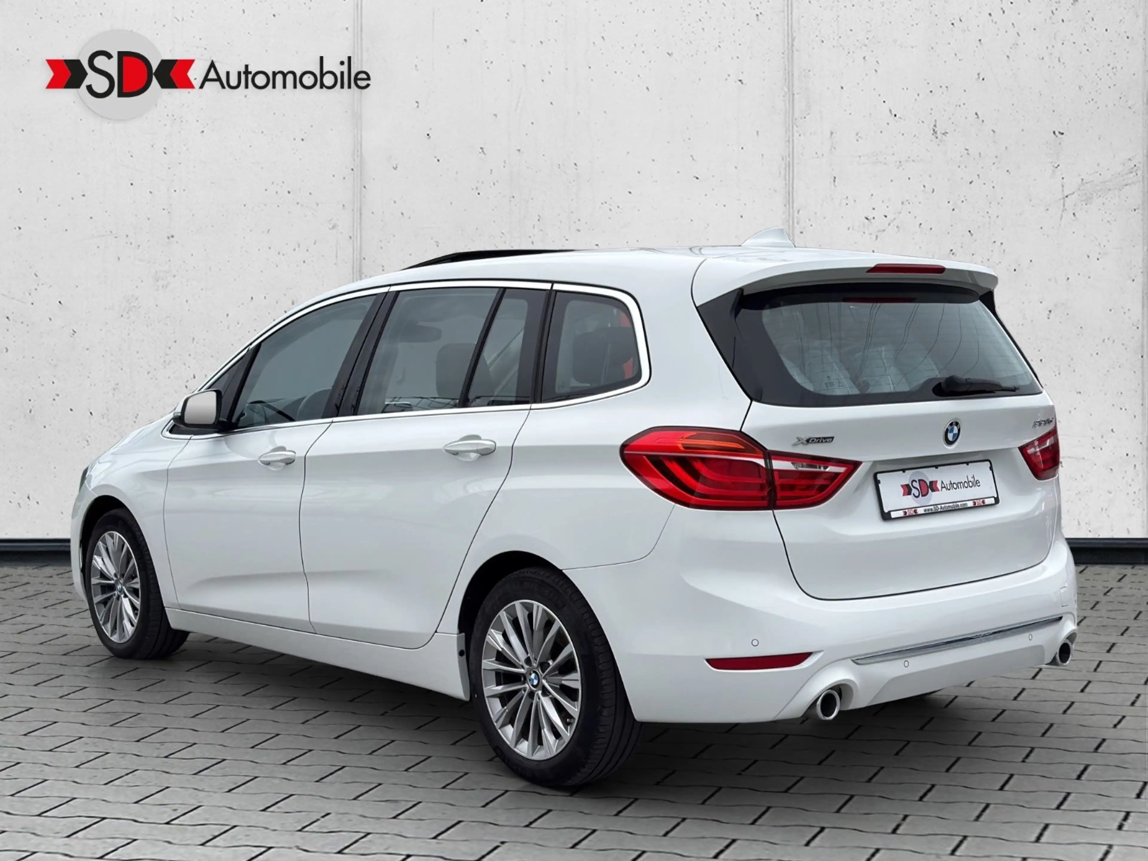 BMW 220 220 d xDrive GT Luxury Line LED Leder Pano. — photo 4