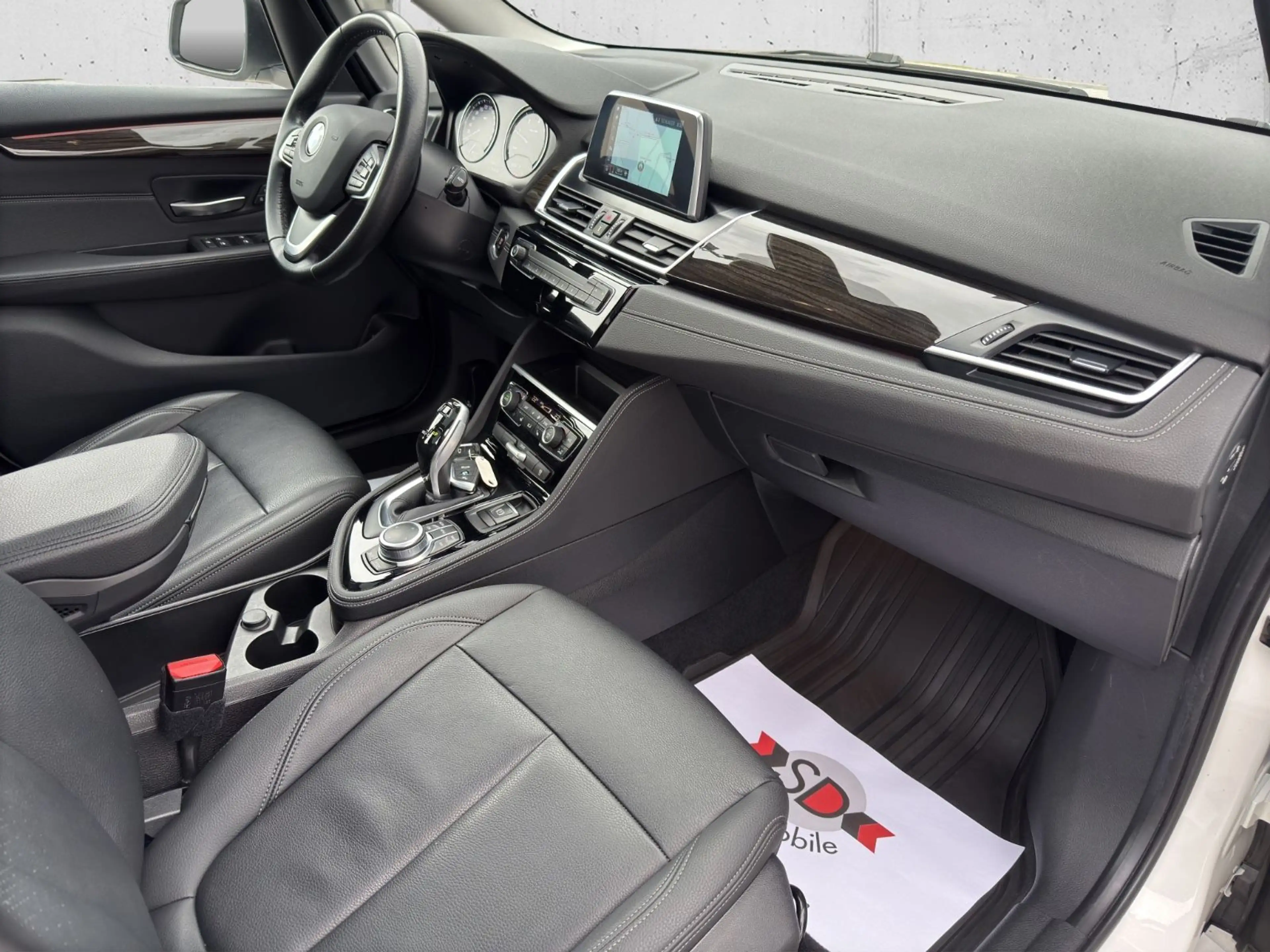 BMW 220 220 d xDrive GT Luxury Line LED Leder Pano. — photo 7