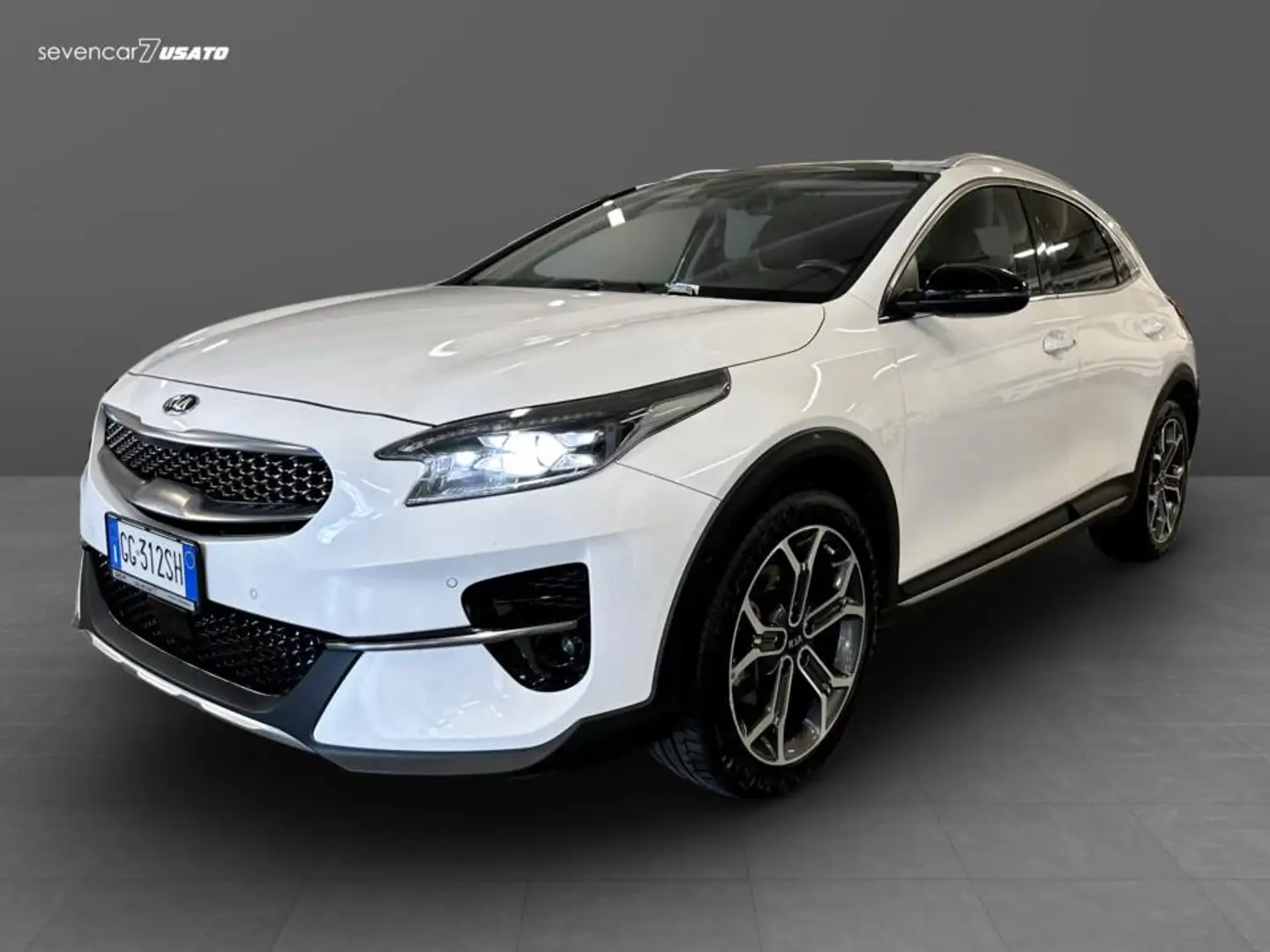 Kia XCeed 1.6 crdi mhev Evolution 136cv dct Bianco - 1