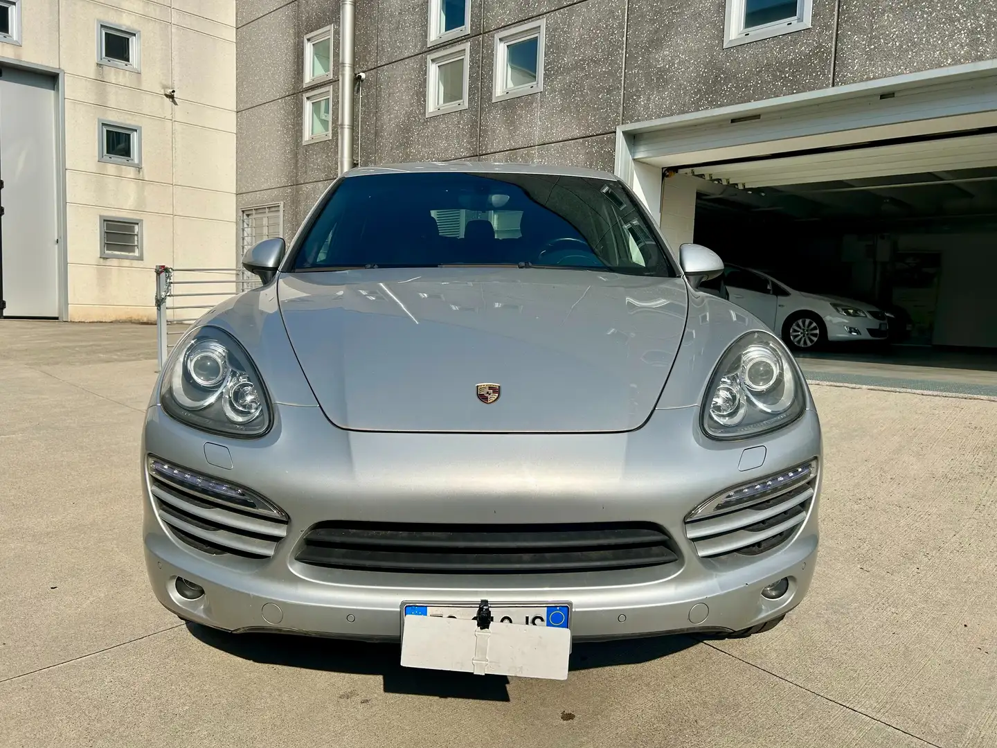 Porsche Cayenne Cayenne II 2010 3.0 V6 tdi 245cv tiptronic Silber - 2