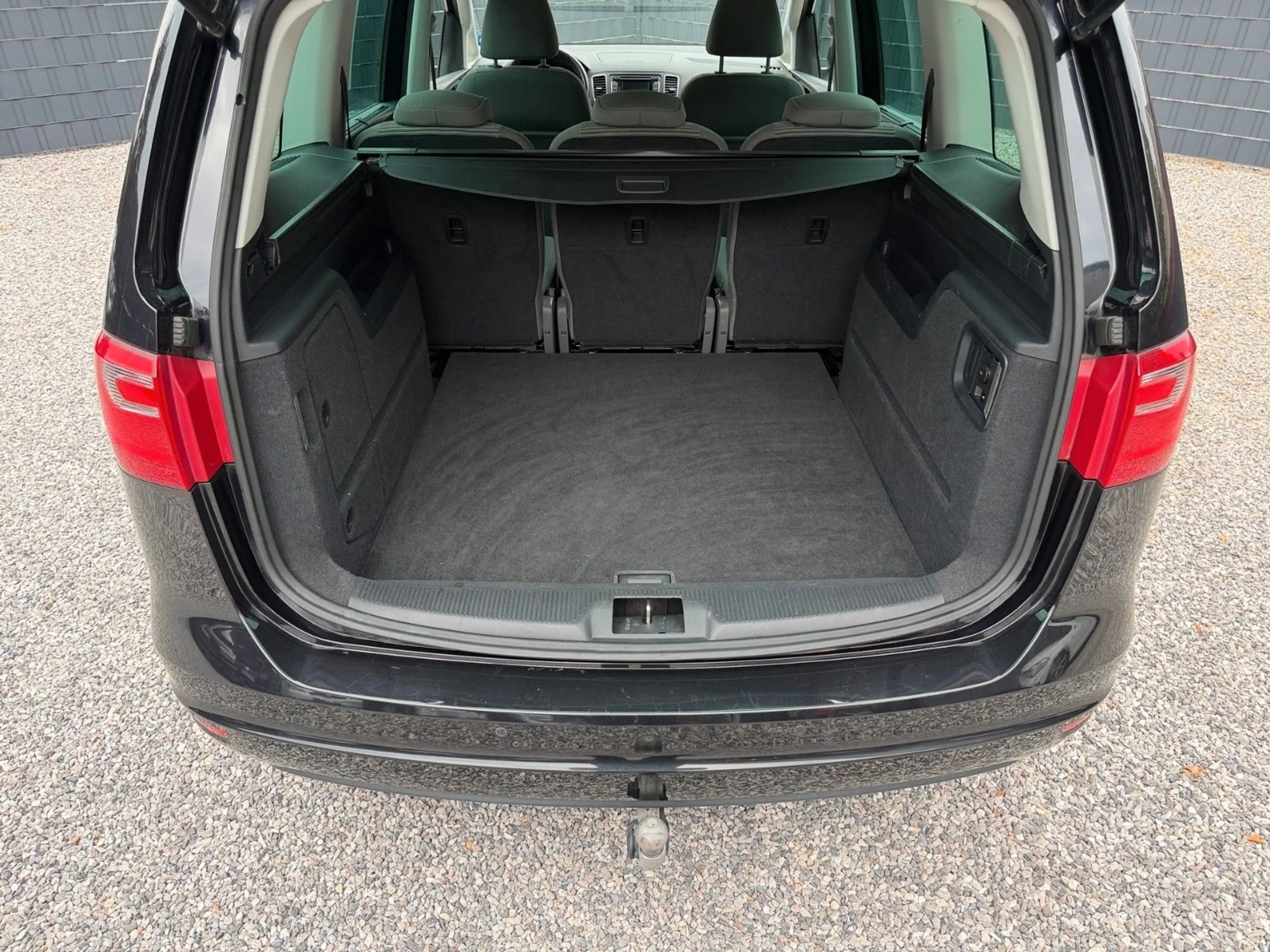 SEAT Alhambra 1.4 TSI Automatik Style AHK — photo 11
