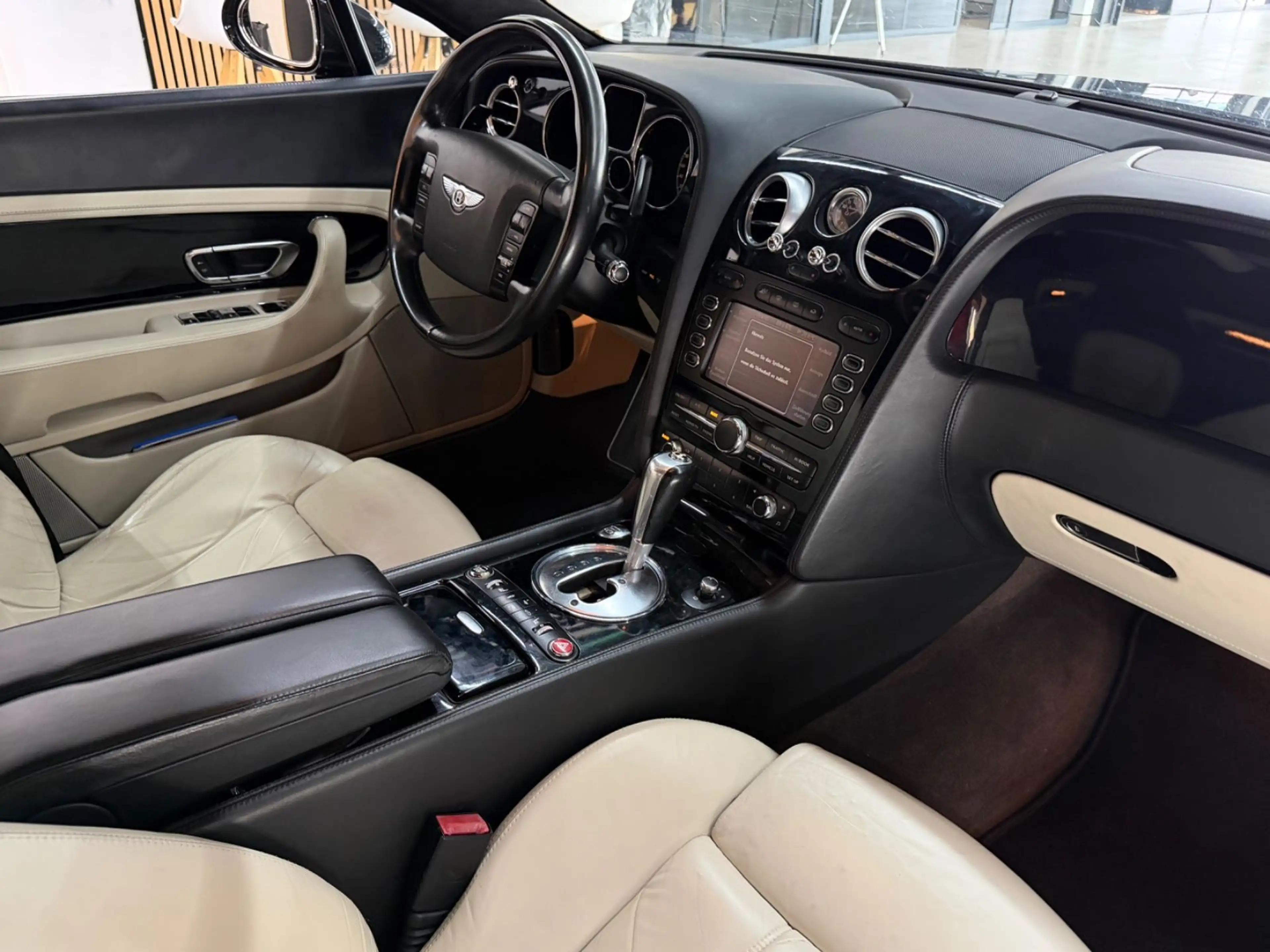 Bentley Continental GT 6,0L W12*LUFT*MEMORY* SOFTCLOSE* — photo 11