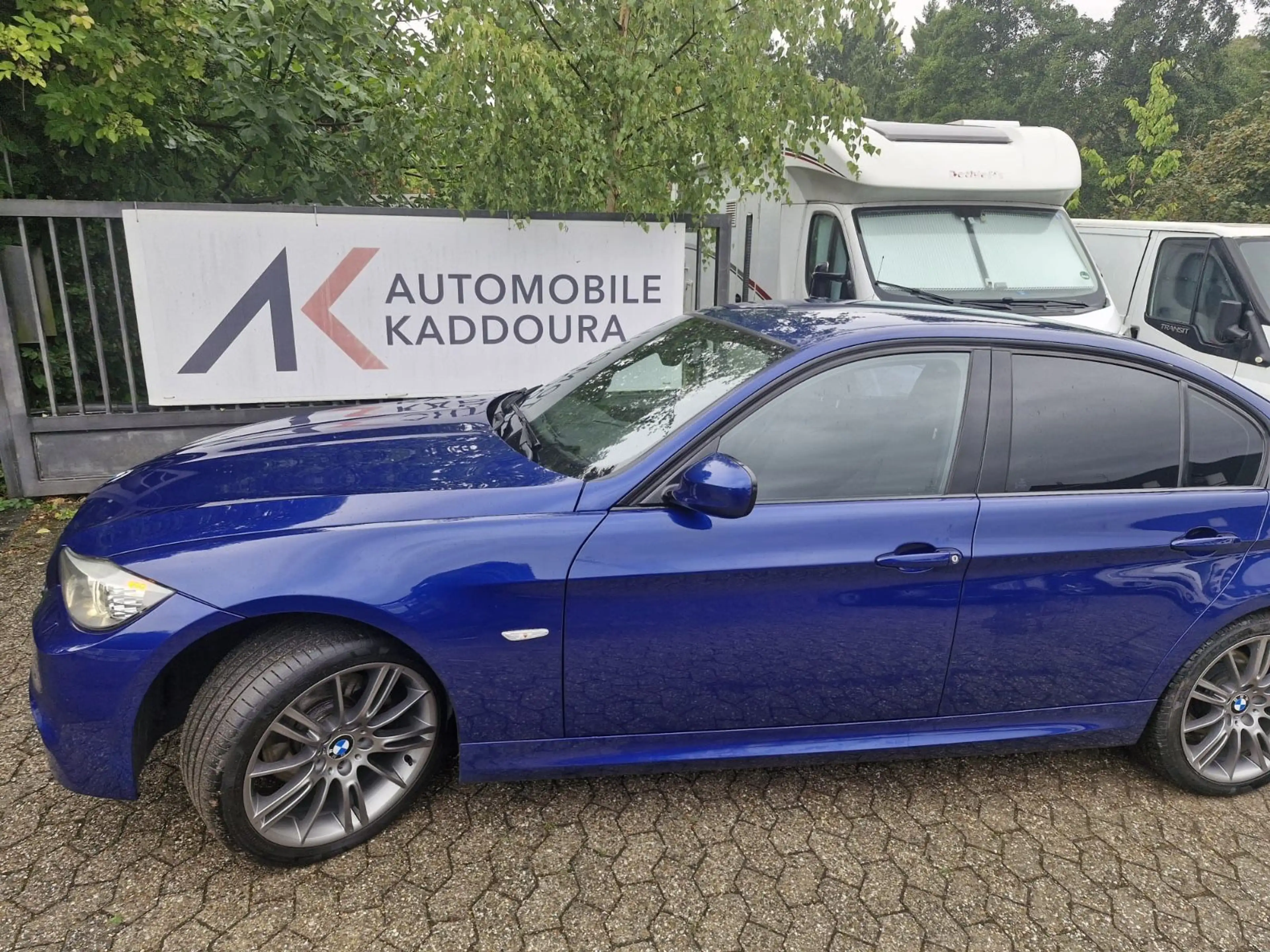 BMW 325 i xDrive M-Sport Xenon AHK Sportsitze — photo 14