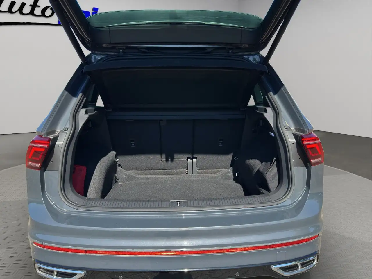 Volkswagen Tiguan 2.0 TDI R-Line 4M MATRIX VIRTUAL KEYLESS, миниатюра 25