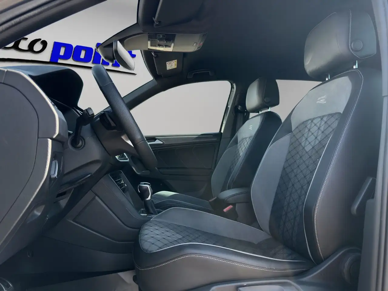Volkswagen Tiguan 2.0 TDI R-Line 4M MATRIX VIRTUAL KEYLESS, миниатюра 12