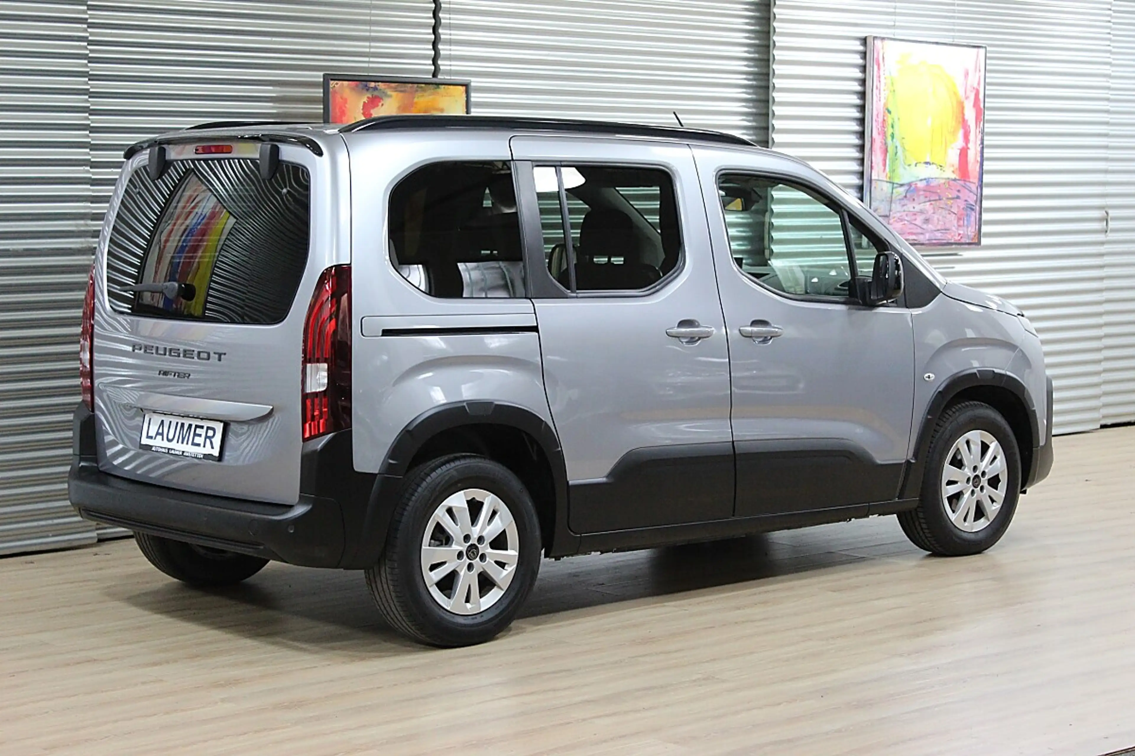 Peugeot Rifter Standard BlueHDI 100 S&S Allure 6-Gang-Manuell — photo 5