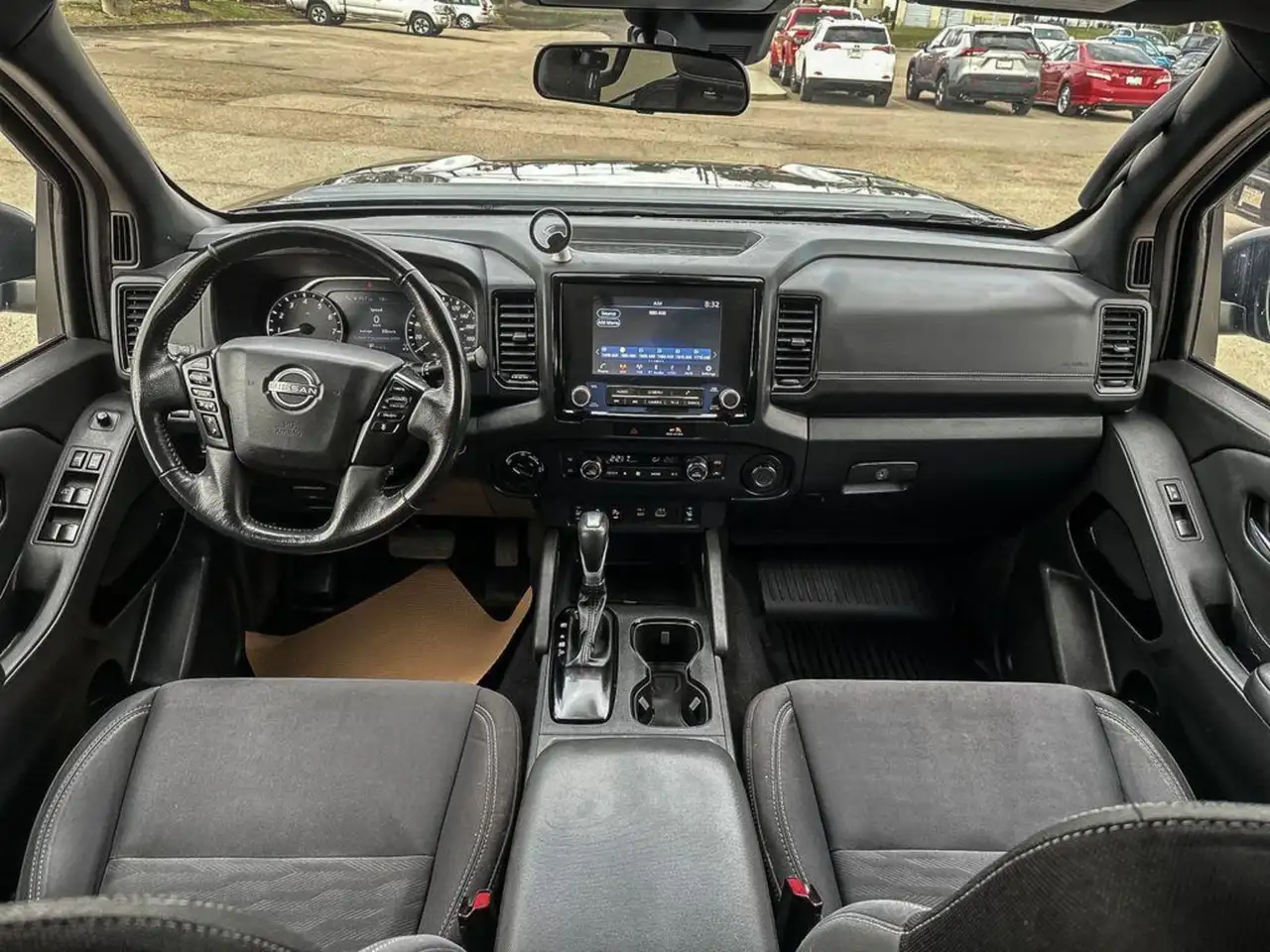 Nissan Frontier снимка Nissan Frontier
