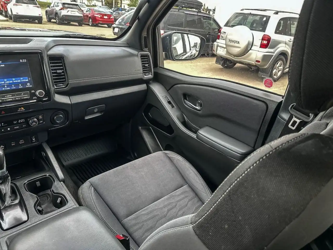 Nissan Frontier снимка Nissan Frontier