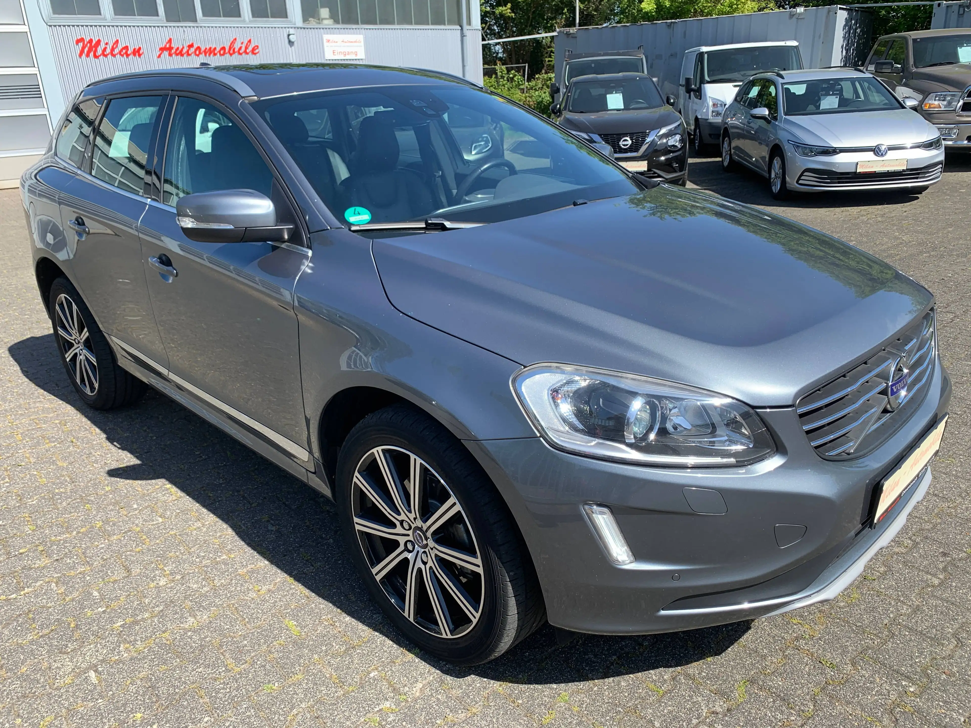 Volvo XC60 D4 Summum-Panoramadach-Automatik-Alu-Leder-1 Hand