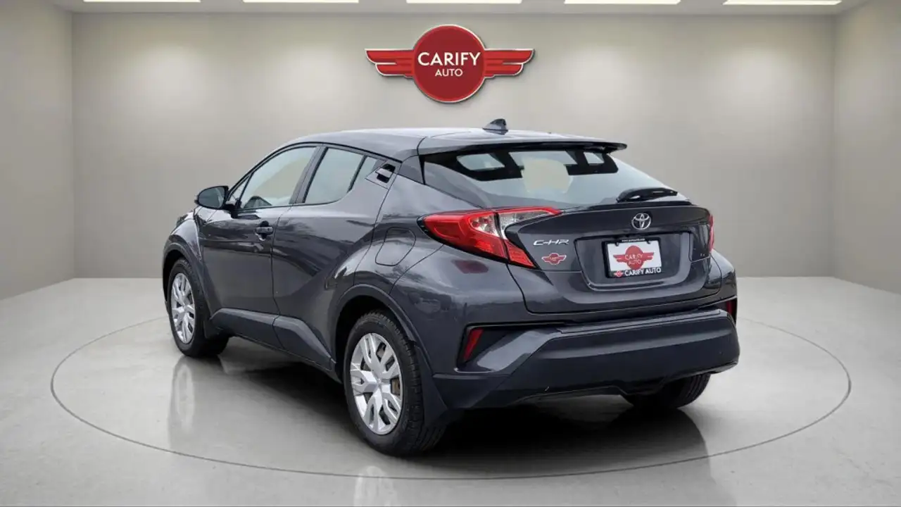 Toyota C-HR снимка Toyota C-HR
