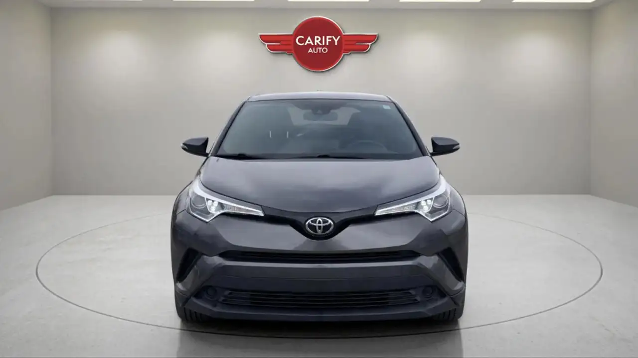 Toyota C-HR снимка Toyota C-HR