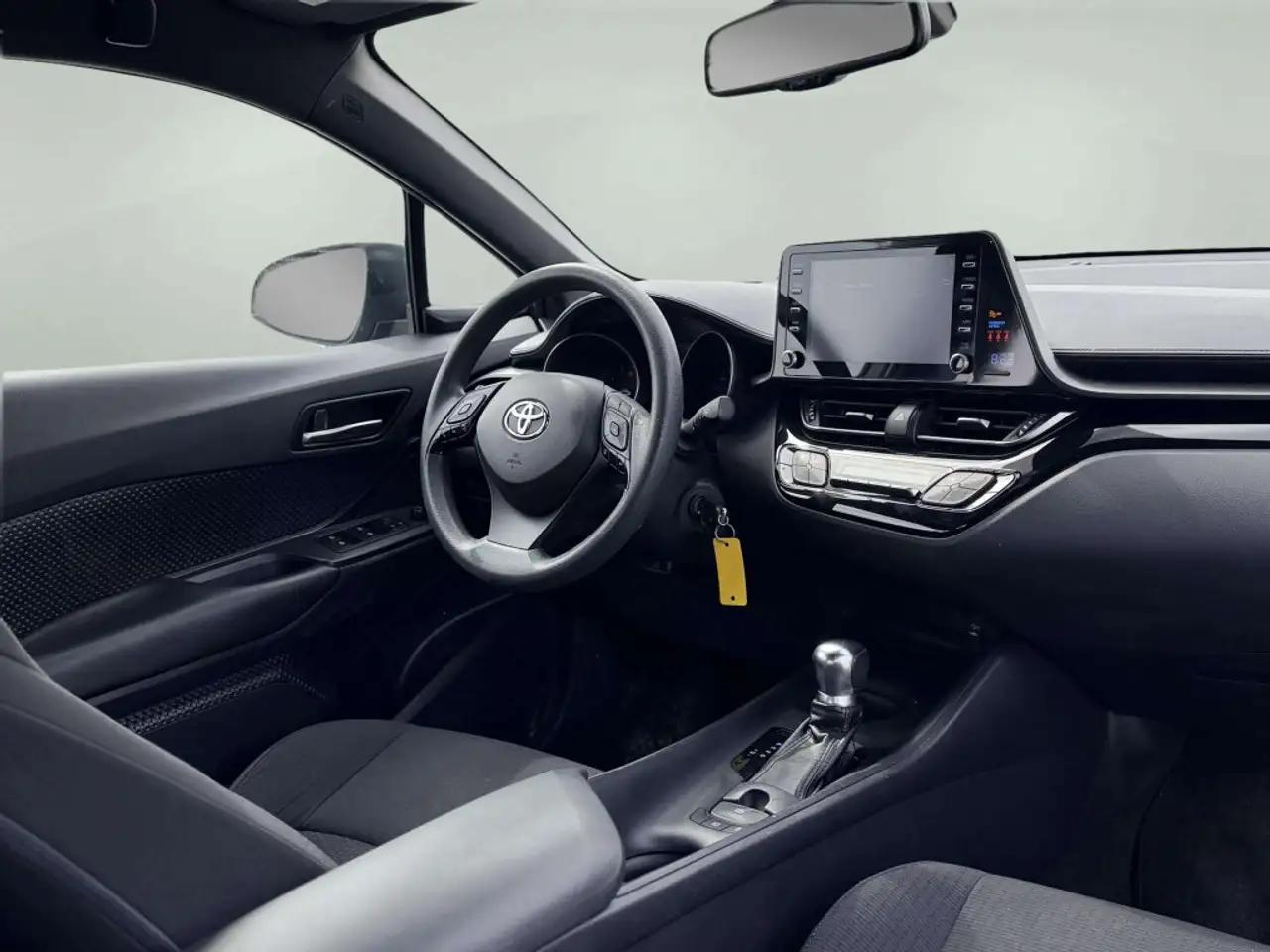 Toyota C-HR снимка Toyota C-HR