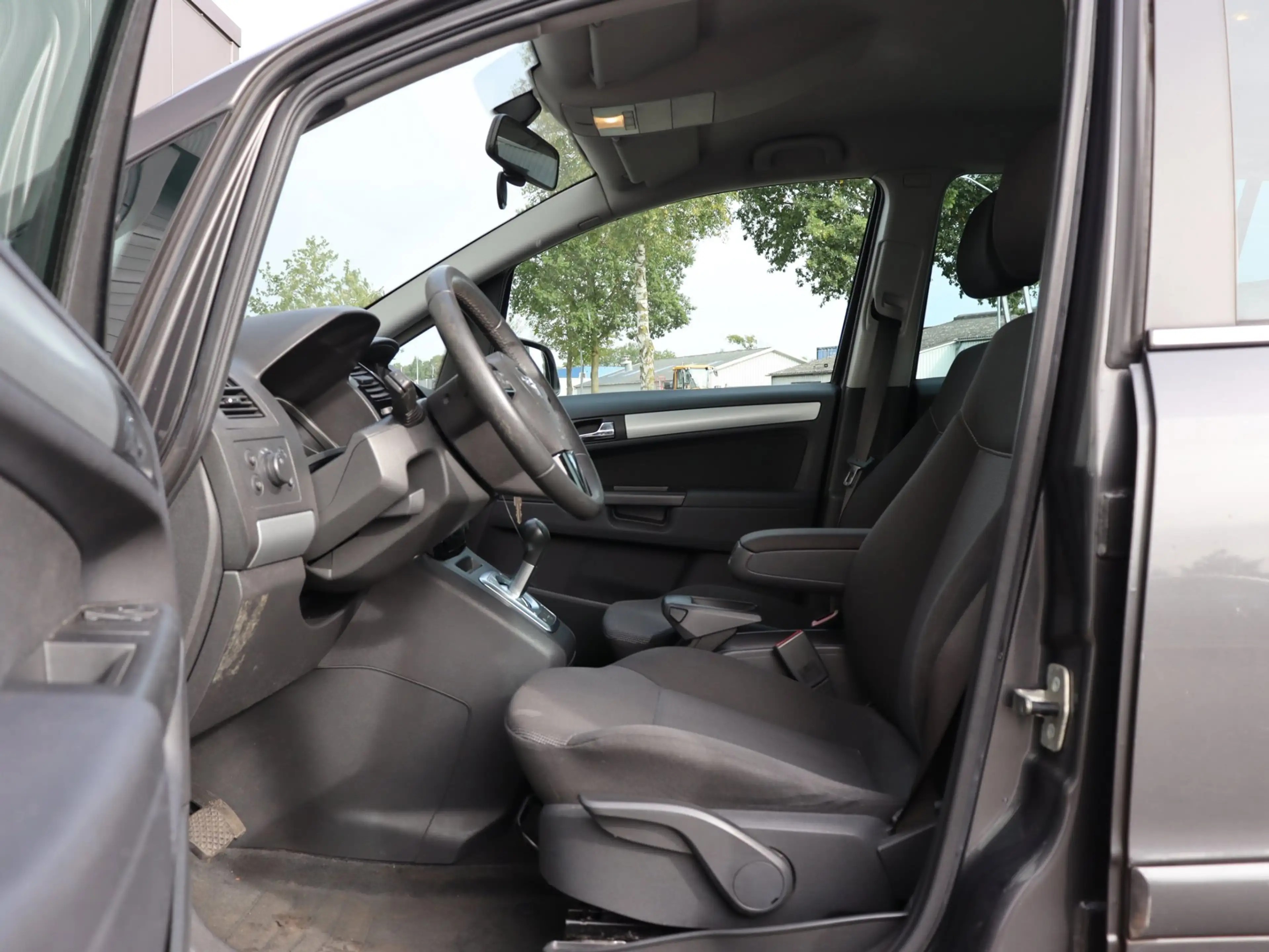 Opel Zafira 1.8 Edition navi LM automaat org NL — photo 10