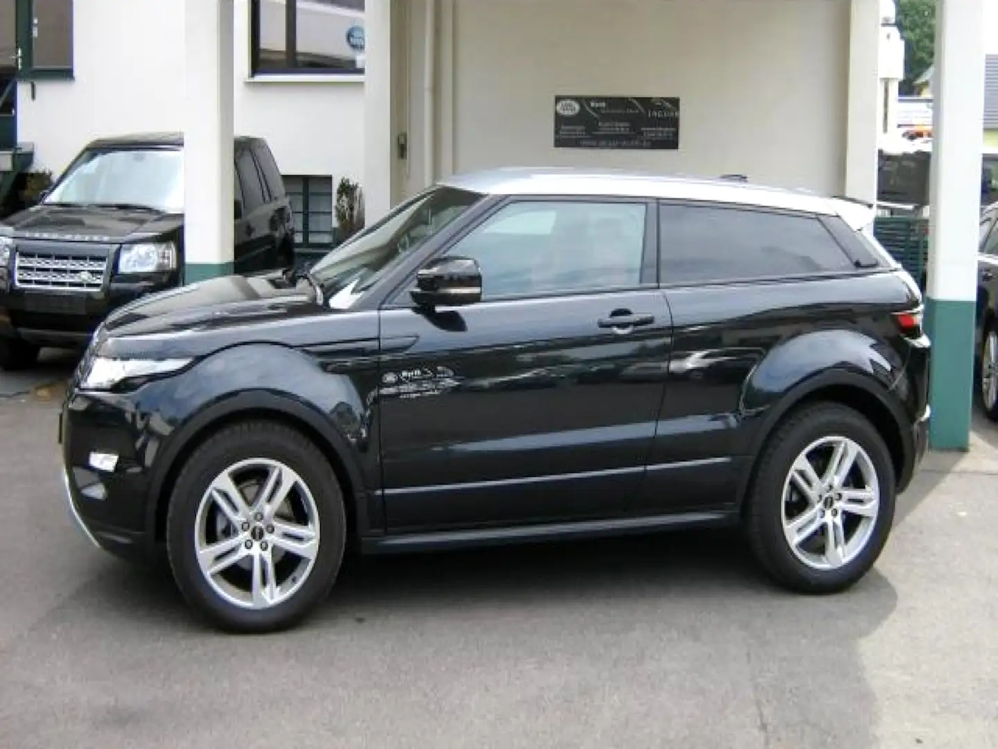 Land Rover Range Rover Evoque Coupe SD4 Aut. Prestige Чорний - 2