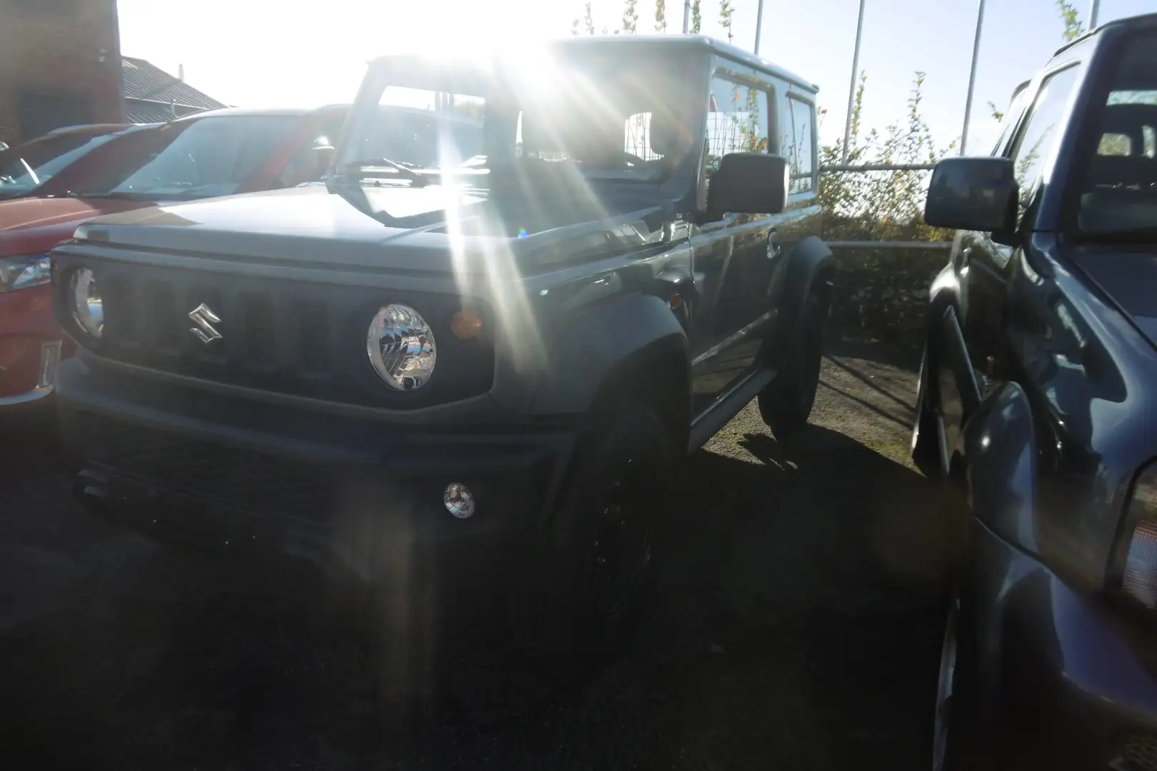 Suzuki Jimny Jimny 1.5i 4x4 GL Gris - 2