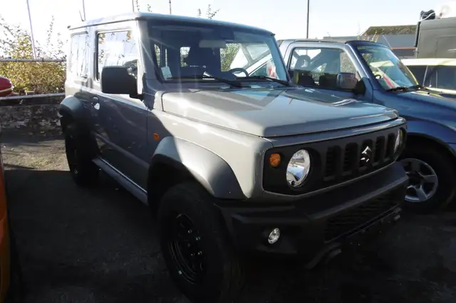 Suzuki Jimny Jimny 1.5i 4x4 GL