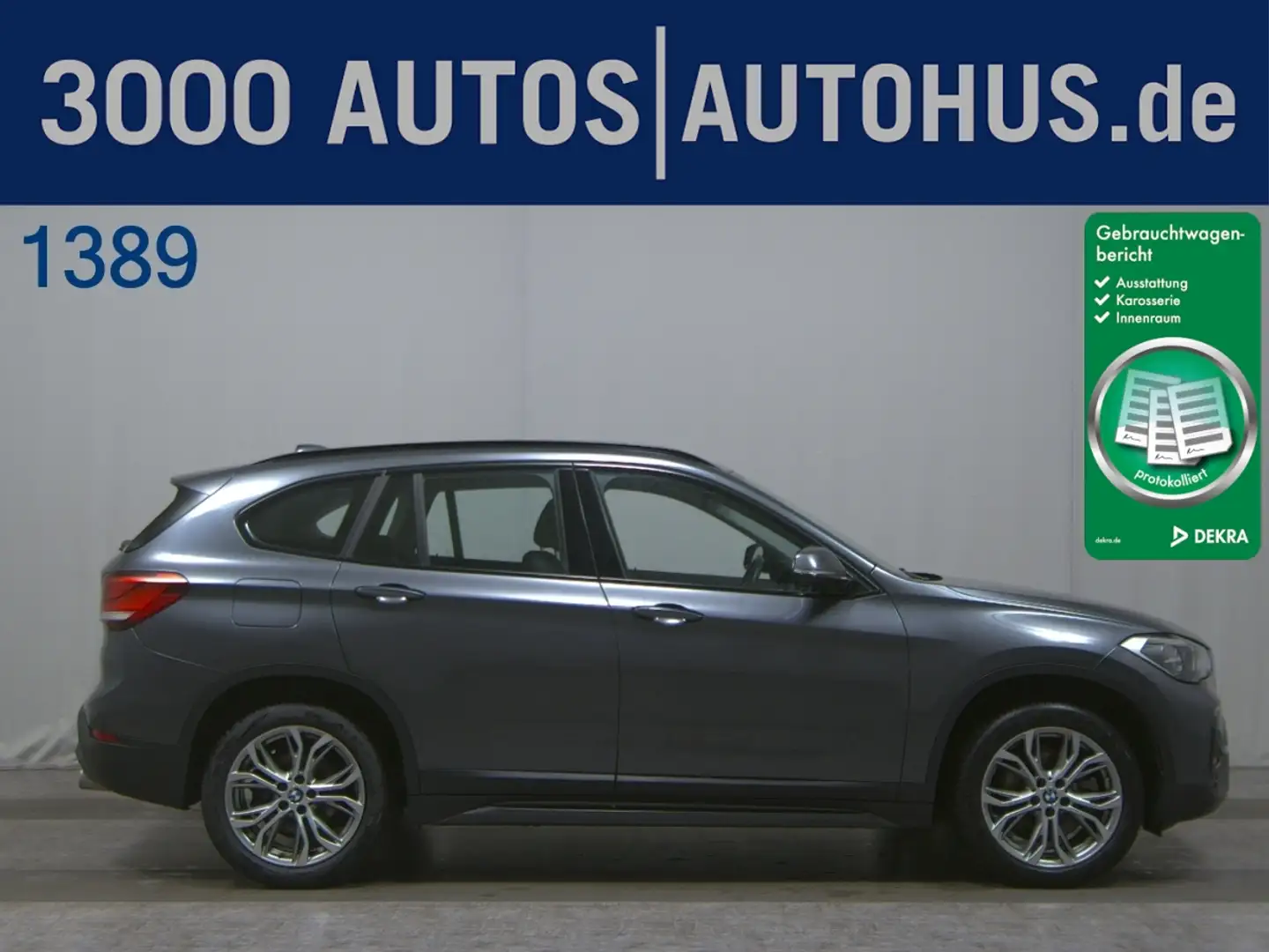 BMW X1 sDrive 20i  Sport Line AHK Navi Pano Active Grau - 1