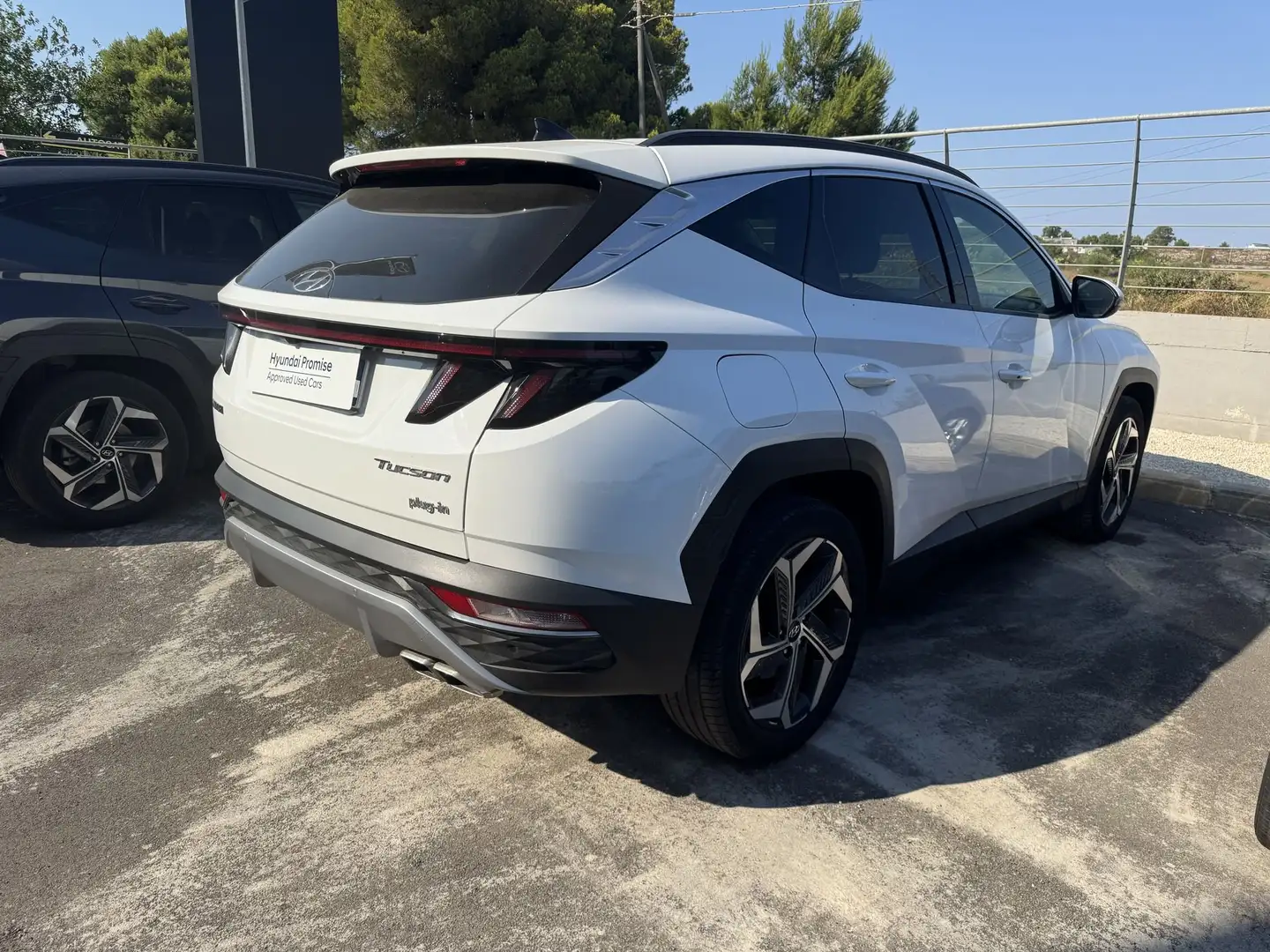 Hyundai TUCSON 1.6 PHEV 4WD aut. XLine Bianco - 2