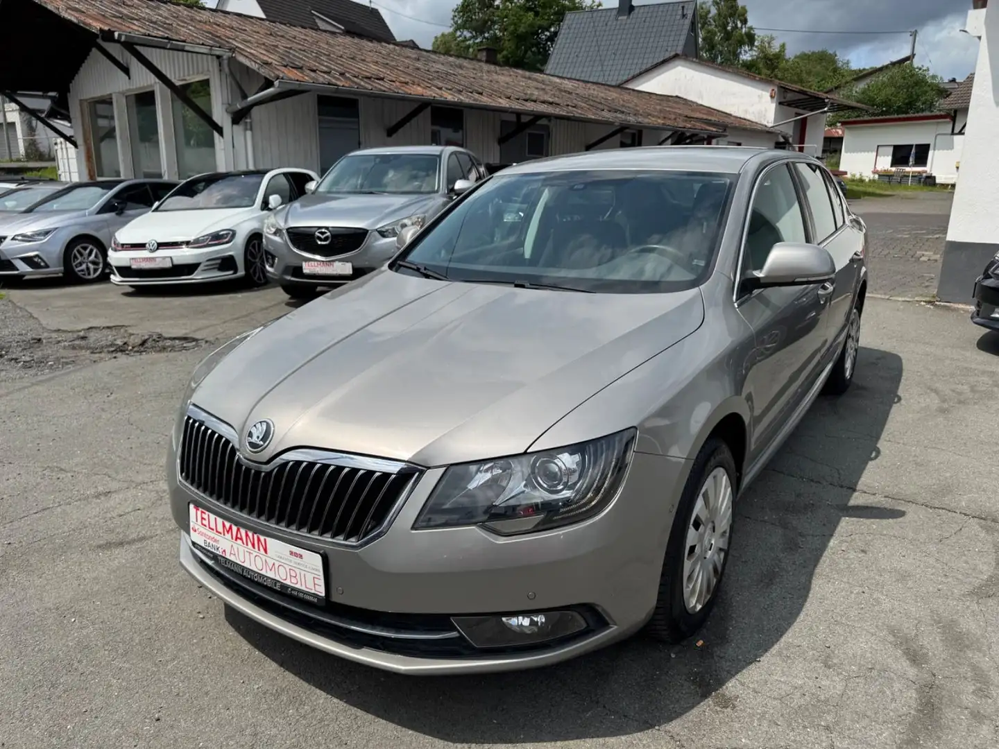 Skoda Superb Exclusive Beżowy - 1