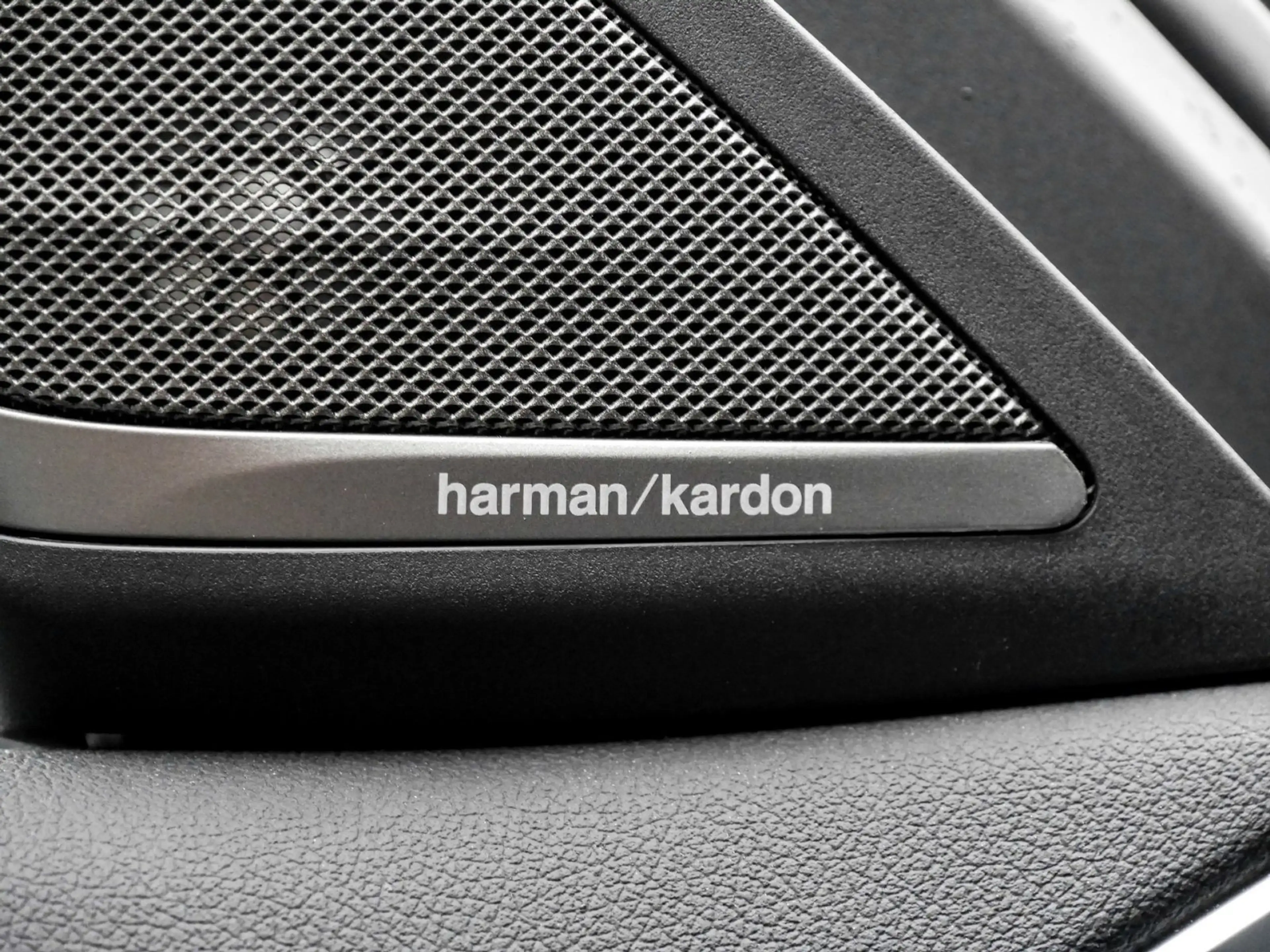 BMW 540 d xDrive M SPORT+H/K+PANO+HUD+RFK+NAVI+STANDHZG+AD — photo 12