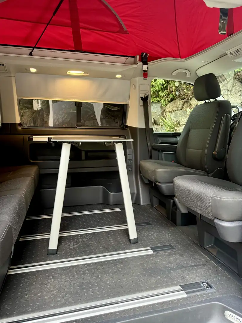 Volkswagen T6 California 2.0TDI BMT Beach 110kw - 2