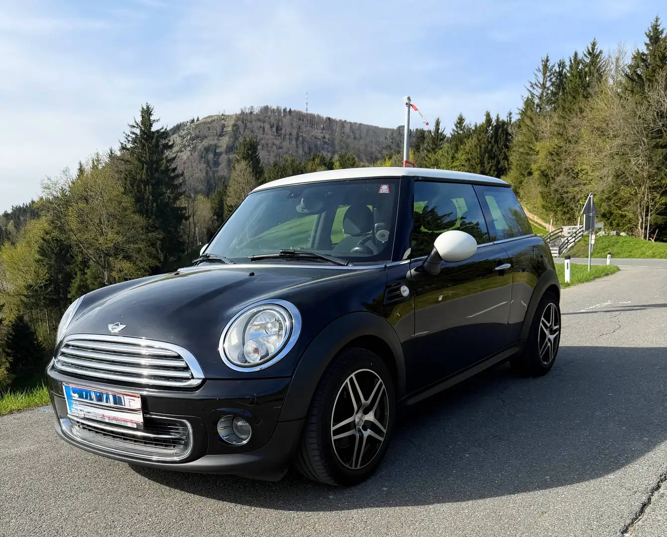 MINI Cooper D Mini Cooper D R55 Cooper Schwarz - 1