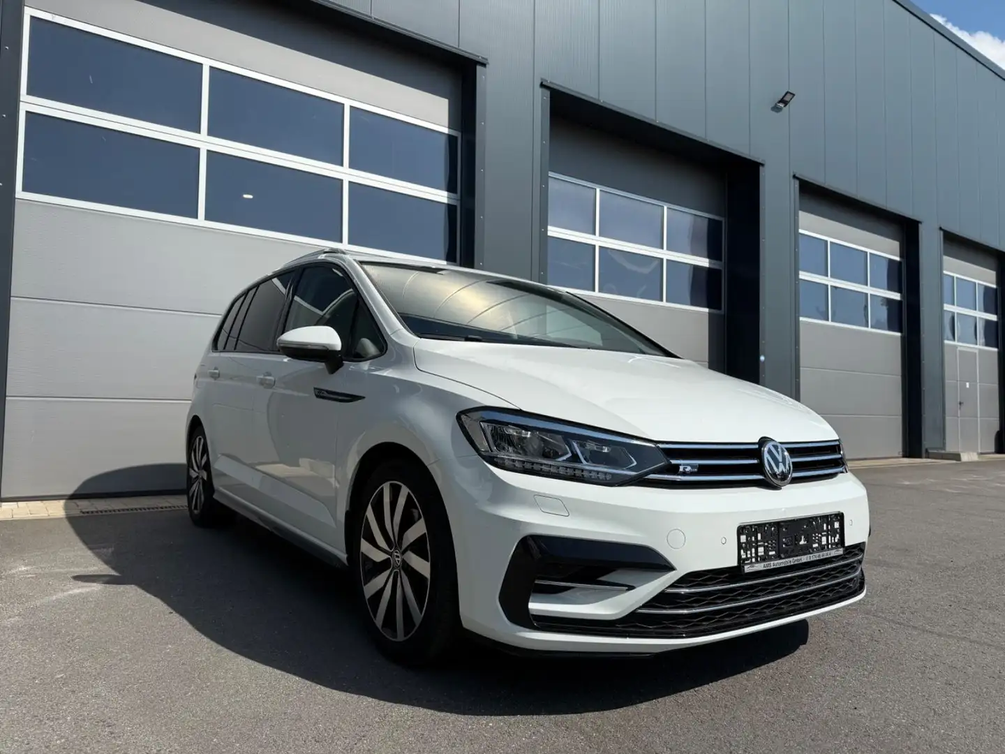 Volkswagen Touran R-Line,LED,Kamera,DSG,AHK,1.Hand Blanco - 1