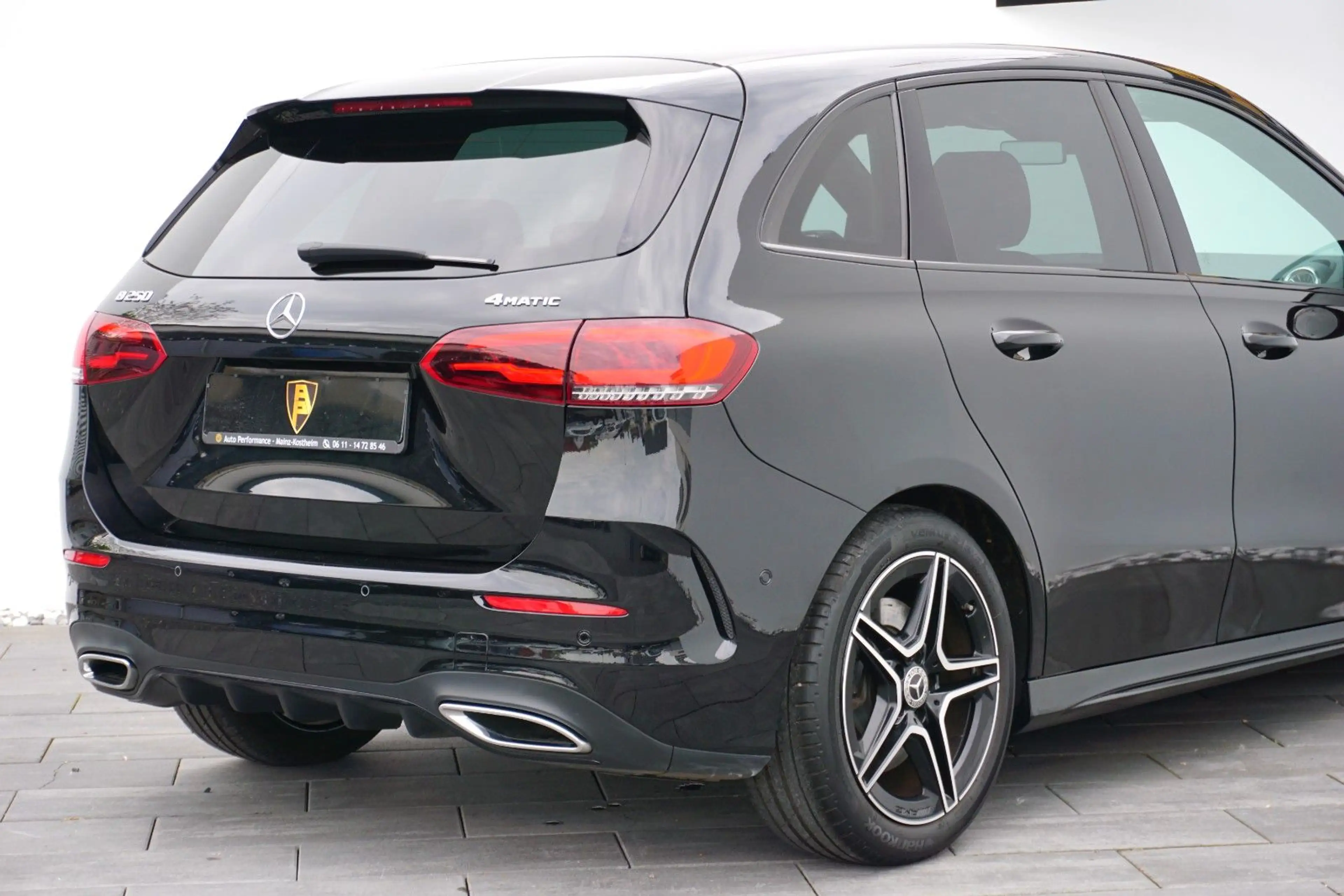 Mercedes-Benz B 250 4M AMG-Line~Navi~MBux~LED~NightP~CarPl~DAB — photo 9