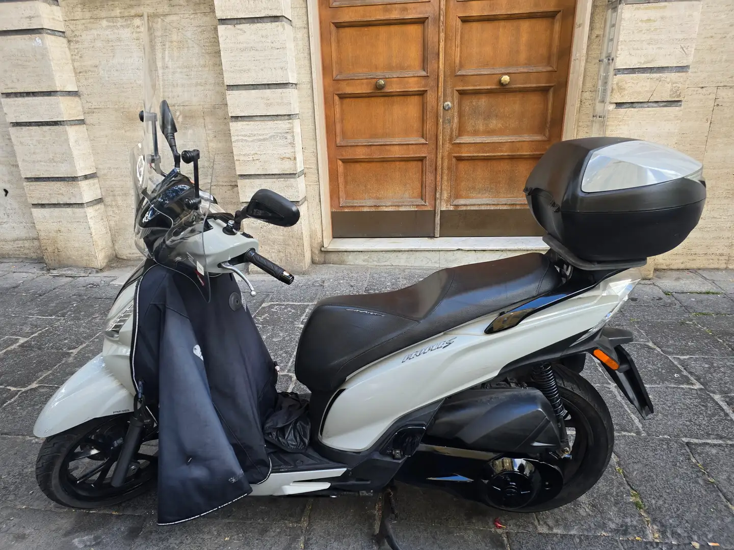 Kymco People S 300i Abs Noodoe Grigio - 2