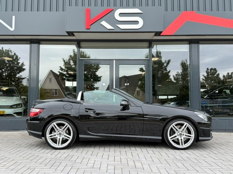 Mercedes-Benz SLK 200 AMG Pano Leder — photo 8
