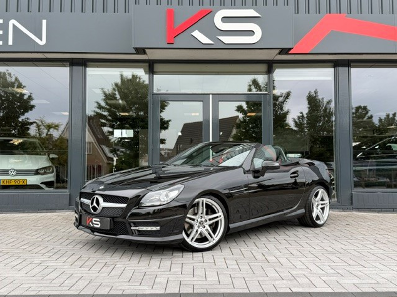 Mercedes-Benz SLK 200 AMG Pano Leder — photo 3