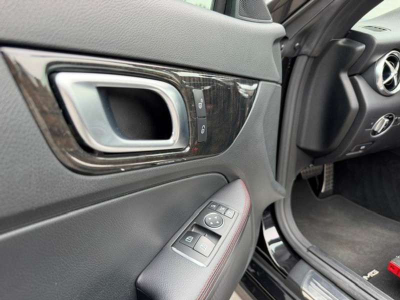 Mercedes-Benz SLK 200 AMG Pano Leder — photo 25