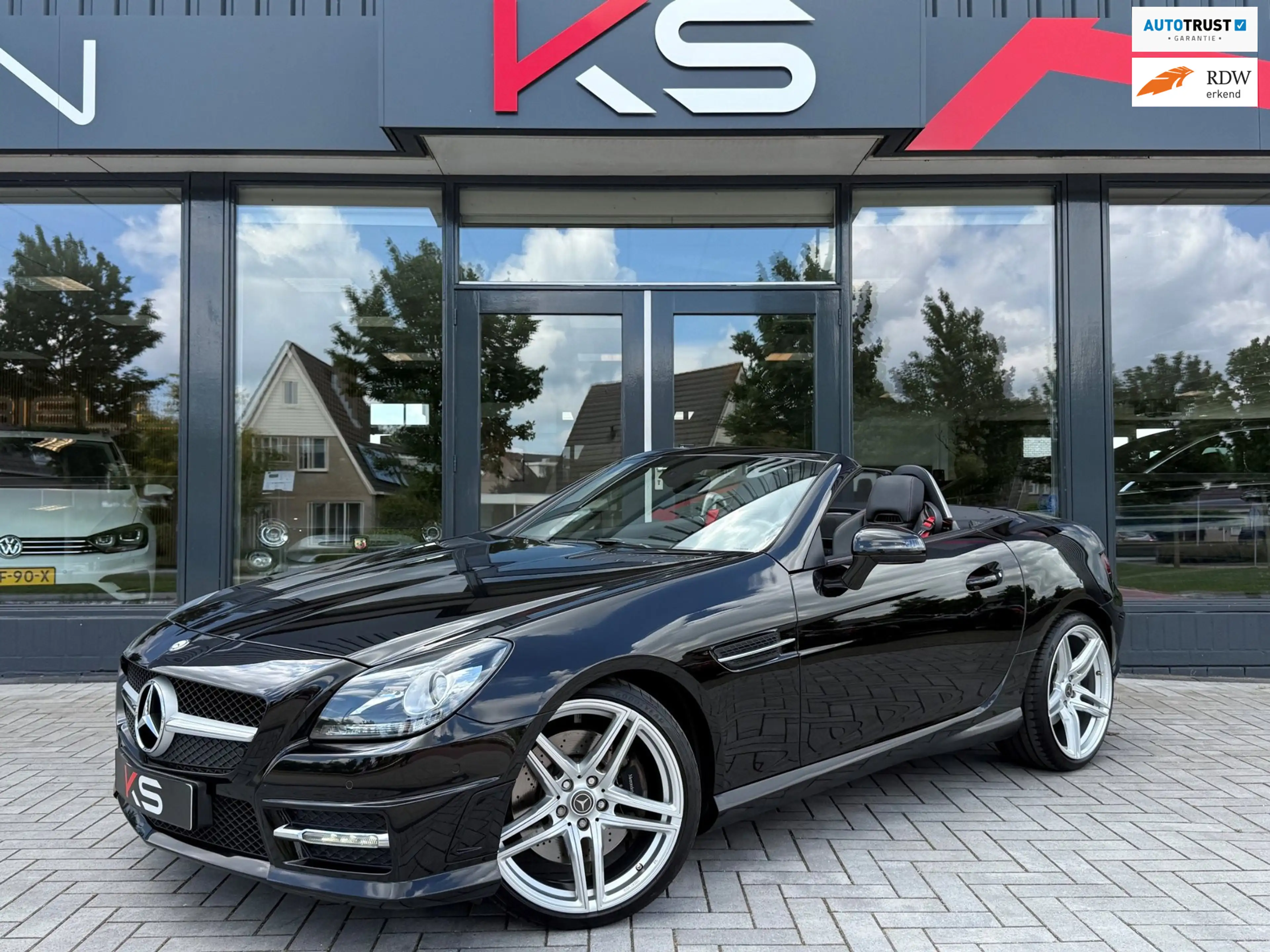 Mercedes-Benz SLK 200 AMG Pano Leder