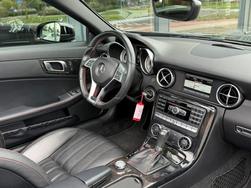 Mercedes-Benz SLK 200 AMG Pano Leder — photo 19