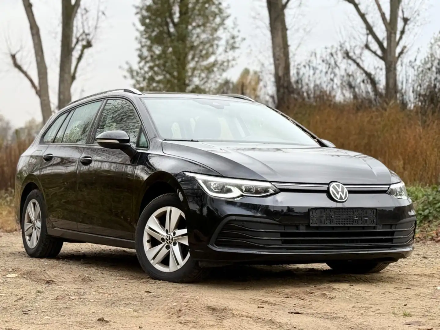 Volkswagen Golf VIII Variant Life*1ERH*ALCANTARA*ACC* Noir - 1